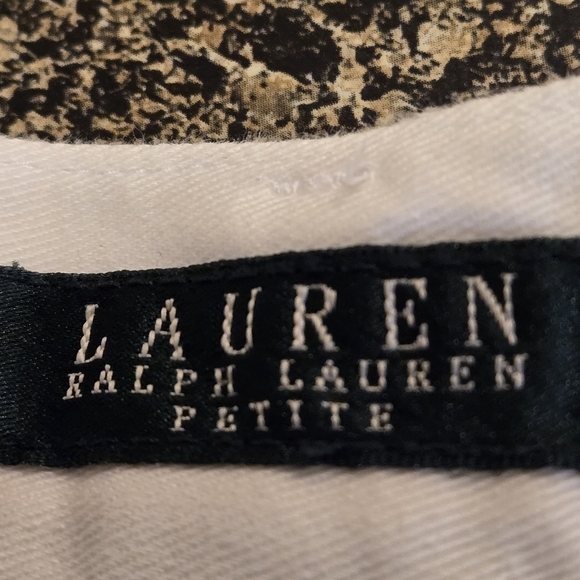 Lauren Ralph Lauren Khaki Chino Shorts Midrise Women size 6P - Picture 7 of 14